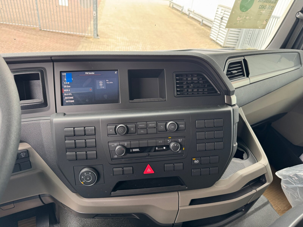 MAN TGS 33.480 6x6 BB CH TGS 33.480 6x6 BB CH, Hohe Bauart, Nebenantrieb - 驾驶室底盘卡车:图5 MAN TGS 33.480 6x6 BB CH TGS 33.480 6x6 BB CH, Hohe Bauart, Nebenantrieb - 驾驶室底盘卡车:图5