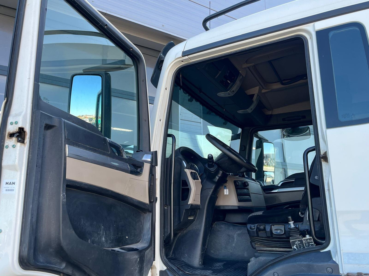 MAN TGS 35.460 8X4 BB TGS 35.460 8X4 BB, Meiller Bordmatik 13m³ - 翻斗车:图4 MAN TGS 35.460 8X4 BB TGS 35.460 8X4 BB, Meiller Bordmatik 13m³ - 翻斗车:图4