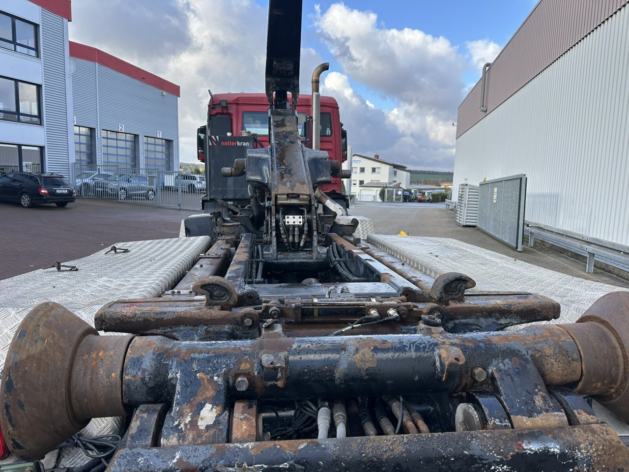 MAN TGS 35.480 8X4 BL TGS 35.400 8x4 BL, Schub-Knick bis 6,5m Container - 吊钩升降车:图3 MAN TGS 35.480 8X4 BL TGS 35.400 8x4 BL, Schub-Knick bis 6,5m Container - 吊钩升降车:图3