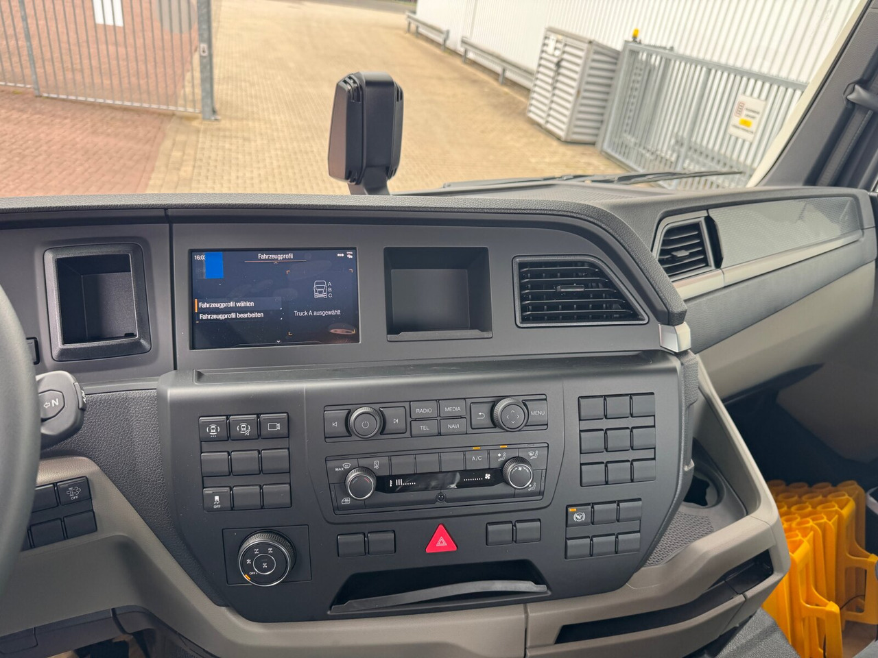 新的 翻斗车 MAN TGS 35.480 8x8 BB CH TGS 35.480 8x8 BB CH, Hohe Bauart, Nebenantrieb：图6