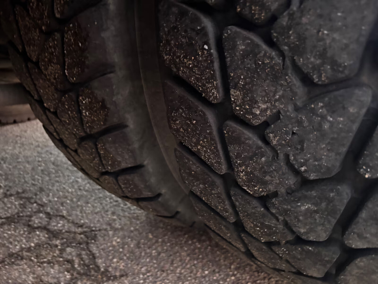 MAN TGS 35.500 8x8 BB TGS 35.500 8x8 BB, Meiller Bordmatik - 翻斗车:图2 MAN TGS 35.500 8x8 BB TGS 35.500 8x8 BB, Meiller Bordmatik - 翻斗车:图2