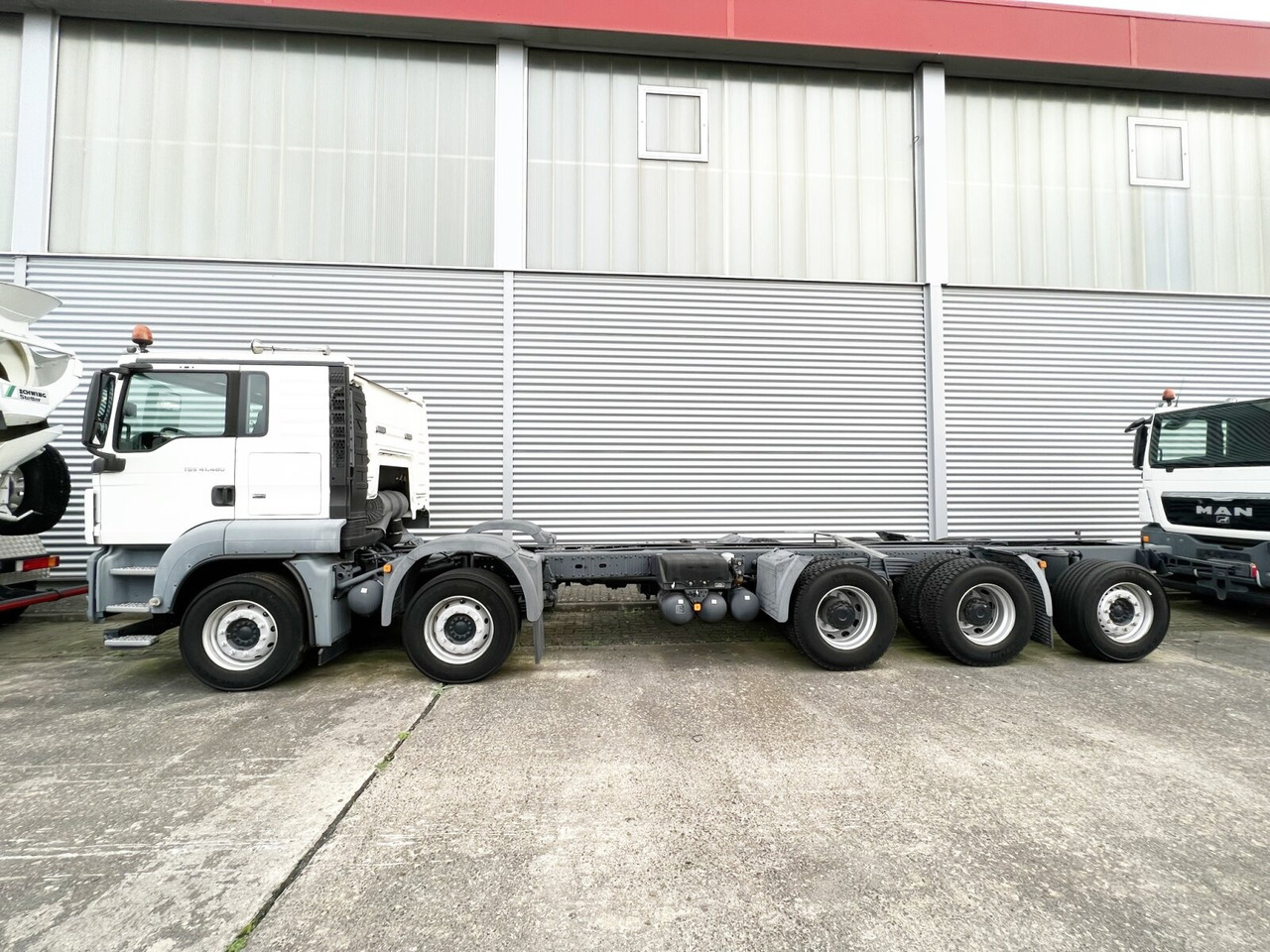 新的 驾驶室底盘卡车 MAN TGS 50.480BB 10x4 Retarder TGS 50.480BB 10x4 Retarder, 3-f.NA：图11