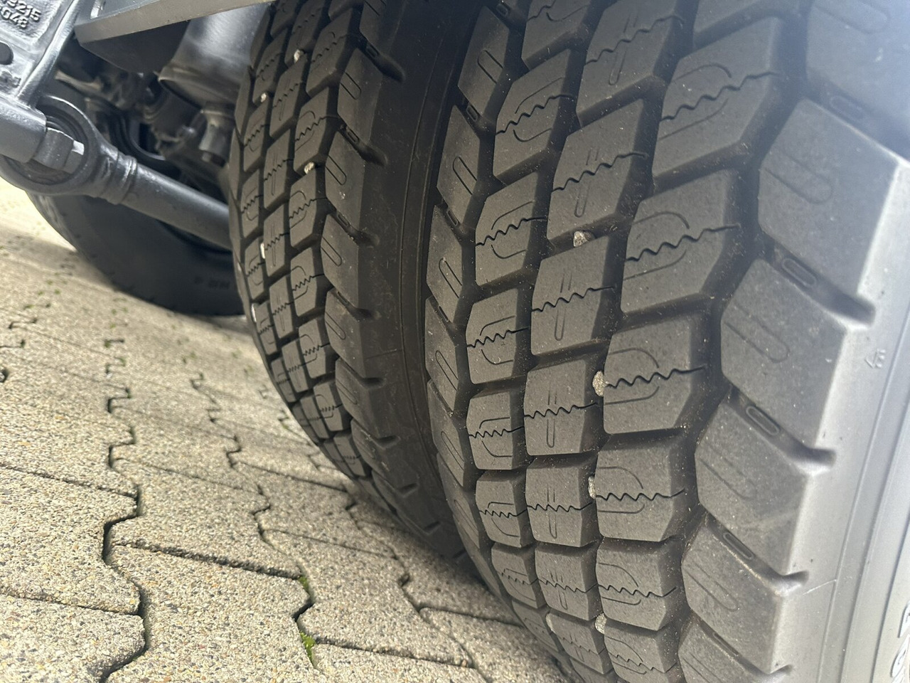 MAN TGX 18.360 4X2 LL TGX 18.360 4X2 LL, Fahrschule - 卡车:图2 MAN TGX 18.360 4X2 LL TGX 18.360 4X2 LL, Fahrschule - 卡车:图2