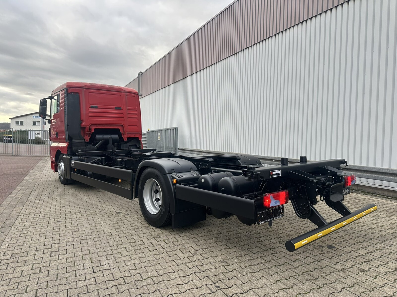 卡车 MAN TGX 18.360 4X2 LL TGX 18.360 4X2 LL, Fahrschule:图10 卡车 MAN TGX 18.360 4X2 LL TGX 18.360 4X2 LL, Fahrschule:图10