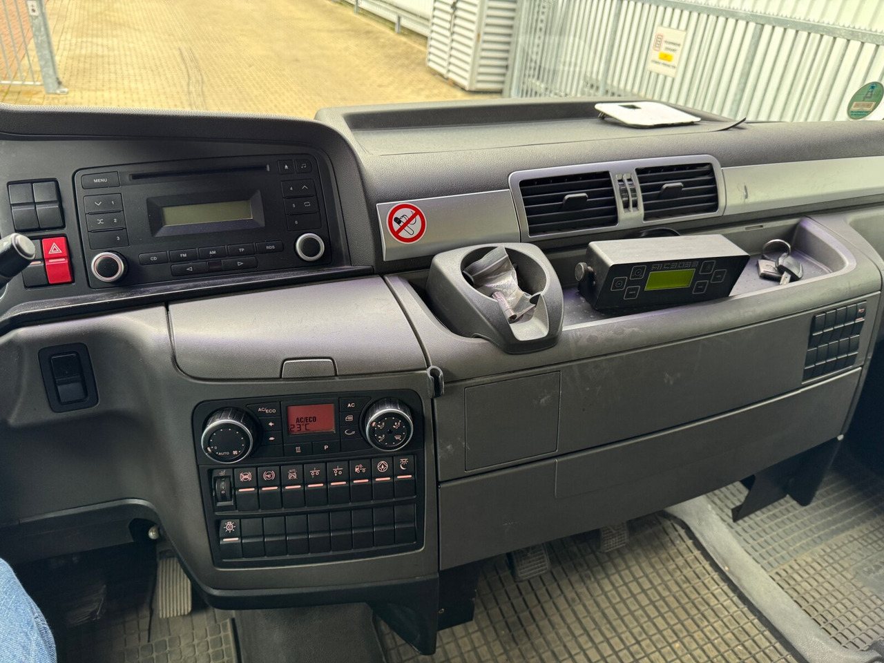 MAN TGX 18.360 4x2 BLS TGX 18.360 4x2 BLS, Fahrschulausstattung - 牵引车:图4 MAN TGX 18.360 4x2 BLS TGX 18.360 4x2 BLS, Fahrschulausstattung - 牵引车:图4