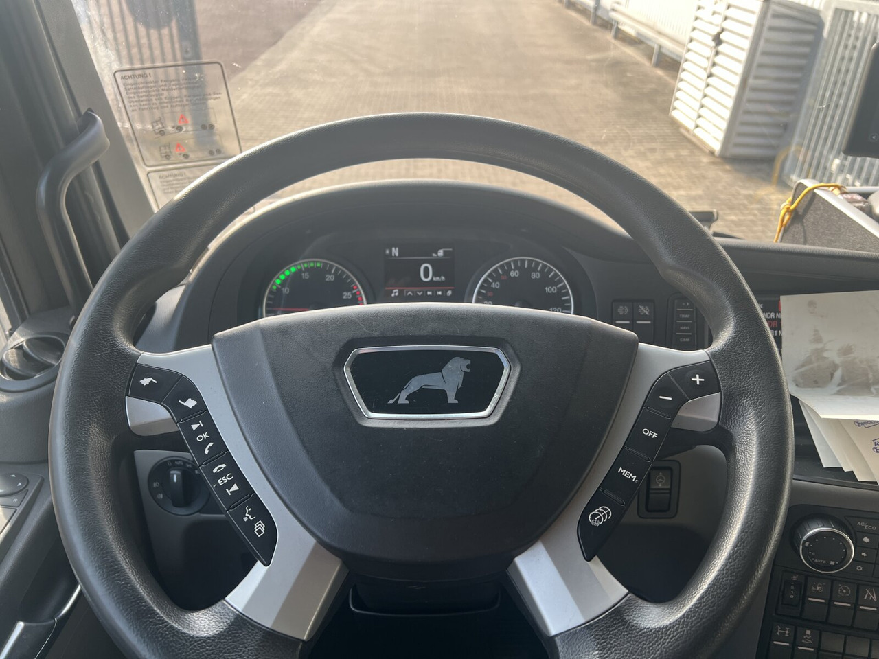 MAN TGX 18.500 4X2 LLS TGX 18.500 4X2 LLS, Retarder, Vollumer - 牵引车:图5 MAN TGX 18.500 4X2 LLS TGX 18.500 4X2 LLS, Retarder, Vollumer - 牵引车:图5