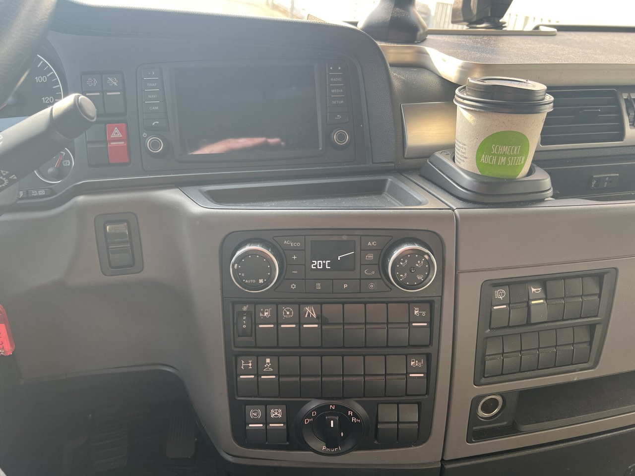 MAN TGX 18.500 4X2 LLS TGX 18.500 4X2 LLS, Retarder, Vollumer - 牵引车:图5 MAN TGX 18.500 4X2 LLS TGX 18.500 4X2 LLS, Retarder, Vollumer - 牵引车:图5