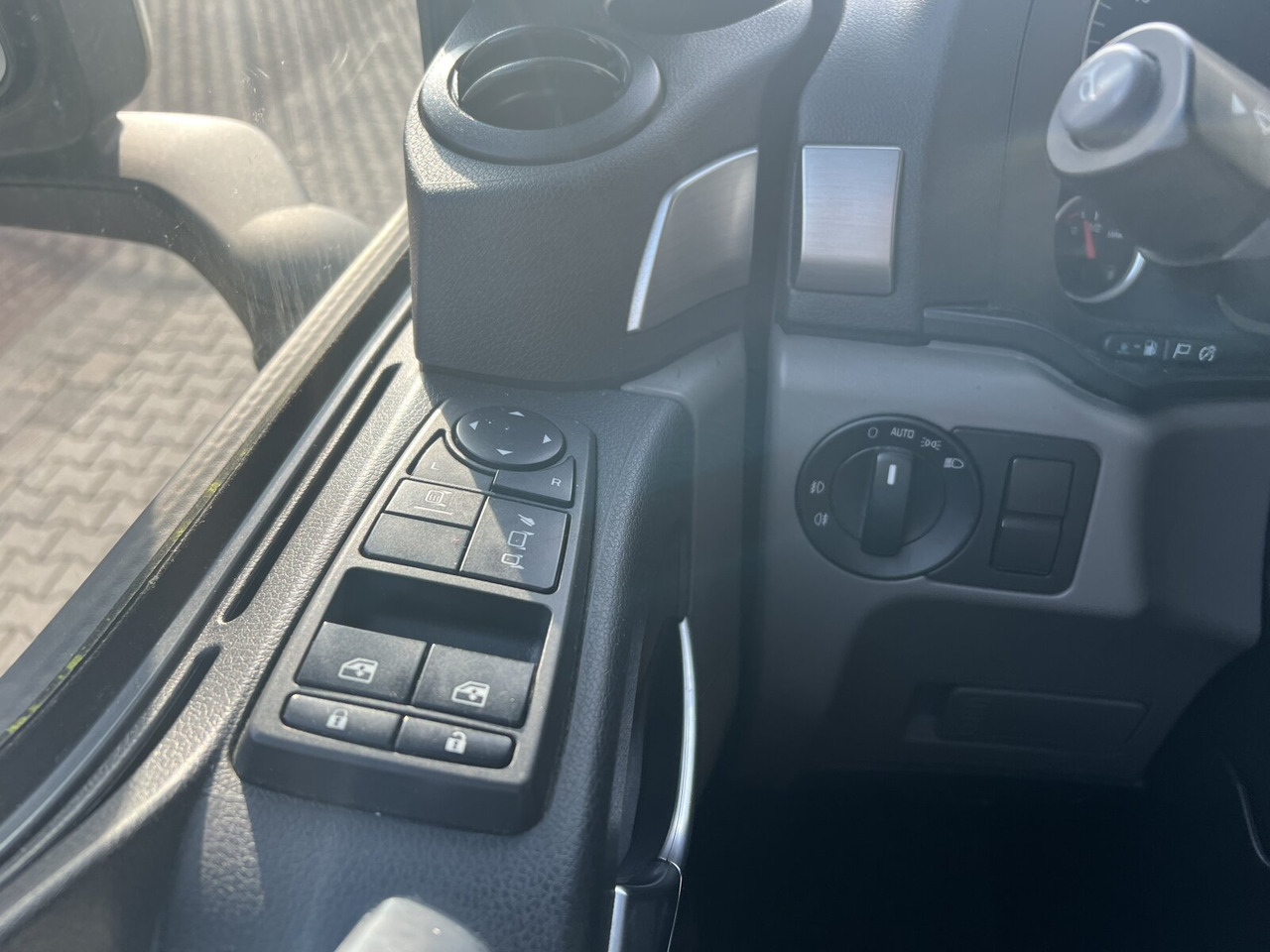 MAN TGX 18.500 4X2 LLS TGX 18.500 4X2 LLS, Retarder, Vollumer - 牵引车:图2 MAN TGX 18.500 4X2 LLS TGX 18.500 4X2 LLS, Retarder, Vollumer - 牵引车:图2