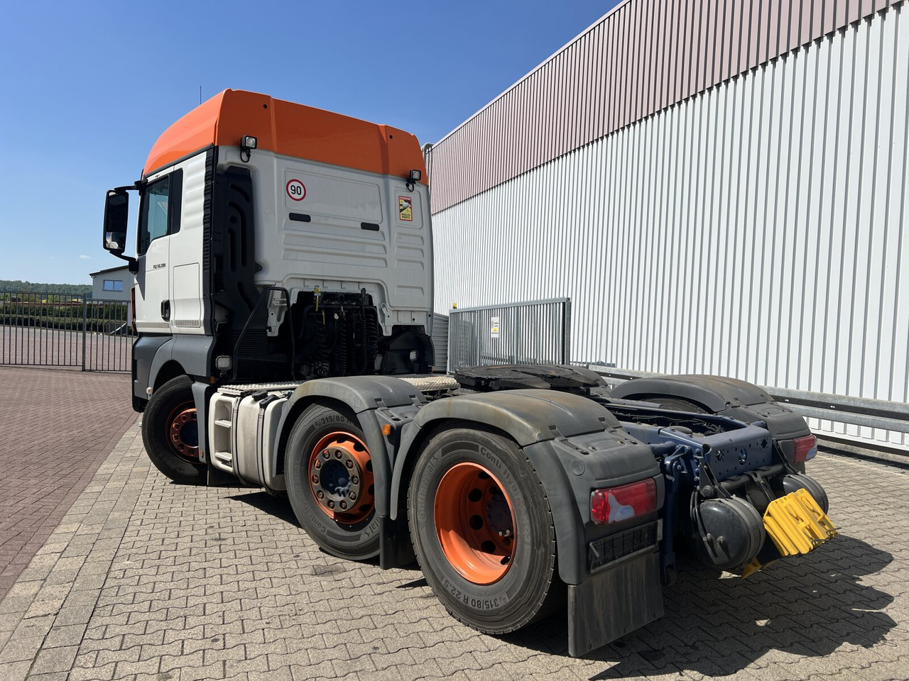 MAN TGX 26.500 6X2/4 BLS TGX 26.500 6X2/4 BLS, Intarder, Vorlauflenk-/lift, XXL-Fahrerhaus, 70t 租赁 MAN TGX 26.500 6X2/4 BLS TGX 26.500 6X2/4 BLS, Intarder, Vorlauflenk-/lift, XXL-Fahrerhaus, 70t：图11