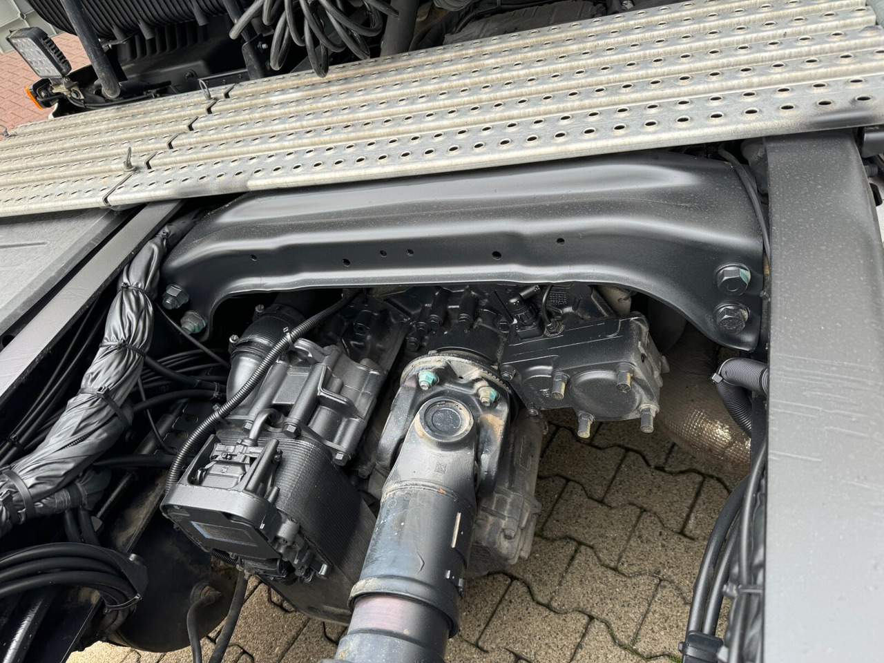 牵引车 MAN TGX 33.510 6x4 BL SA TGX 33.510 6x4 BL SA, Retarder, GX-Fahrerhaus：图14