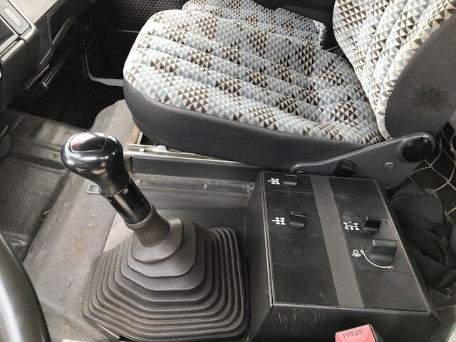 起重车, 栏板式/ 平板卡车 Mercedes-Benz 2638 K 6x4 mit Heckkran Palfinger PK 68000 2638 K 6x4 mit Heckkran Palfinger PK 68000：图7