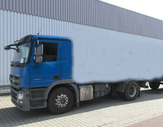 Mercedes-Benz Actros 1841L 4x2 1841L 4x2,Chassis mit Retarder - 驾驶室底盘卡车:图1 Mercedes-Benz Actros 1841L 4x2 1841L 4x2,Chassis mit Retarder - 驾驶室底盘卡车:图1