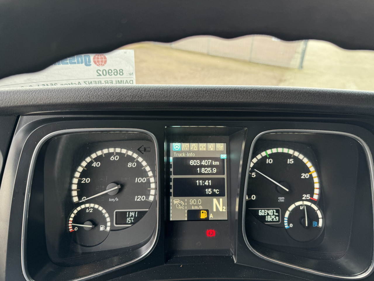 Mercedes-Benz Actros 2545 L 6x2 Actros 2545 L 6x2/46, Retarder, Lenk-/Liftachse, StreamSpace, Navi - 吊钩升降车:图4 Mercedes-Benz Actros 2545 L 6x2 Actros 2545 L 6x2/46, Retarder, Lenk-/Liftachse, StreamSpace, Navi - 吊钩升降车:图4