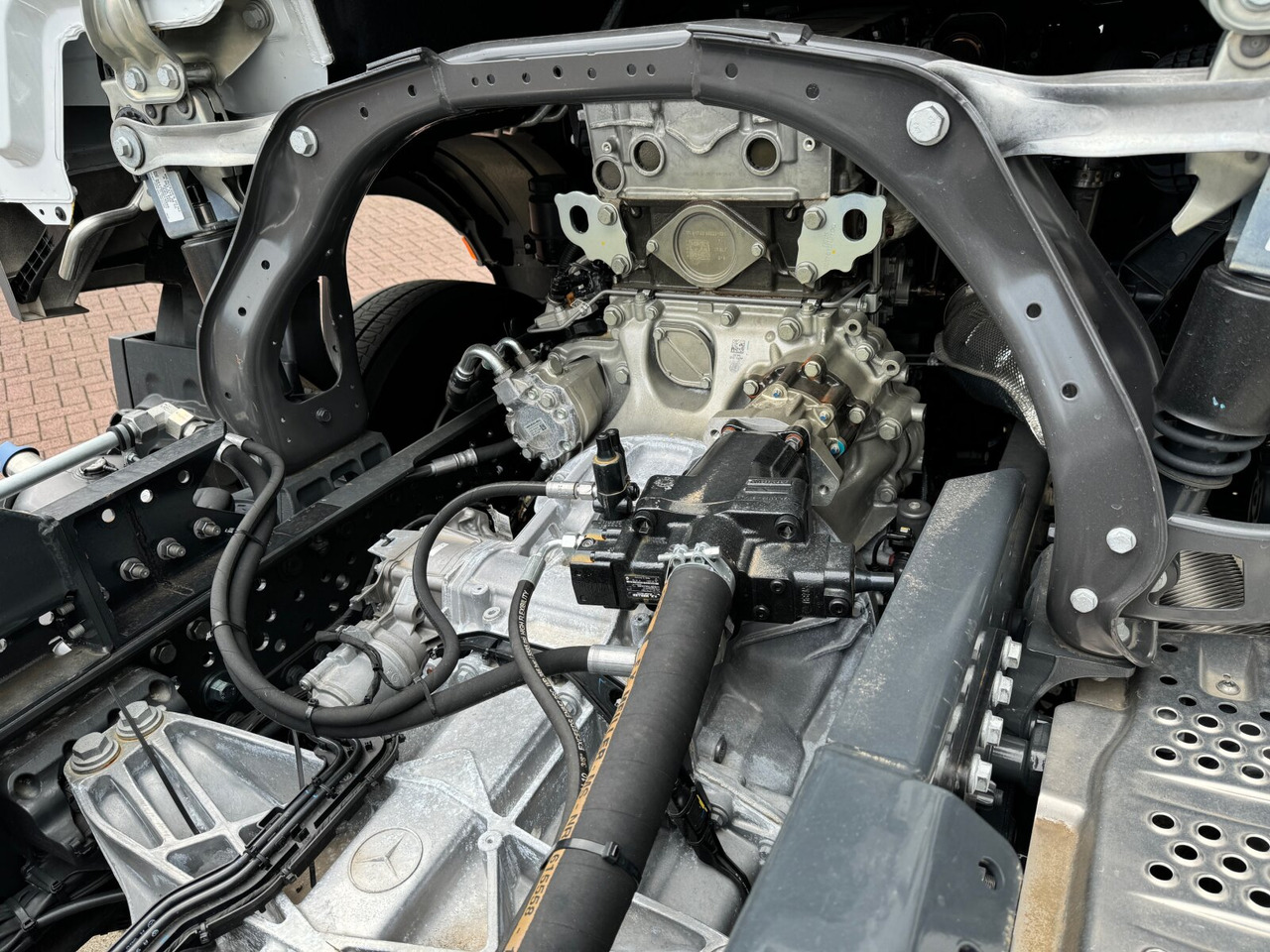 新的 吊钩升降车 Mercedes-Benz Actros 2645 L 6x4 Actros 2645 L 6x4, MultimediaCockpit, Motorabtrieb, Funk：图14
