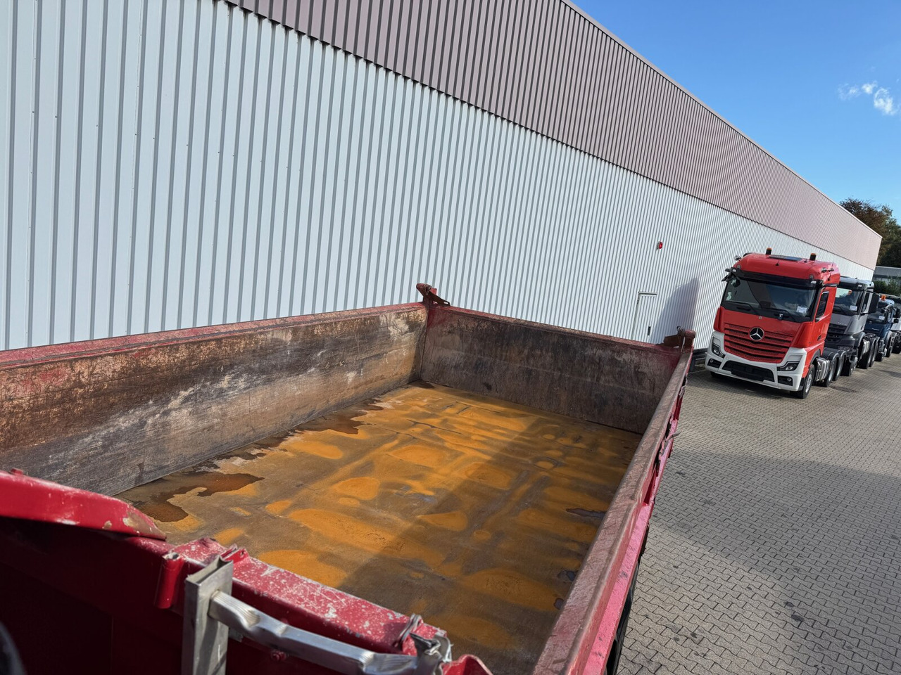Mercedes-Benz Actros 2646 K 6x4 Actros 2646 K 6x4, Retarder, Bordmatik - 翻斗车:图2 Mercedes-Benz Actros 2646 K 6x4 Actros 2646 K 6x4, Retarder, Bordmatik - 翻斗车:图2