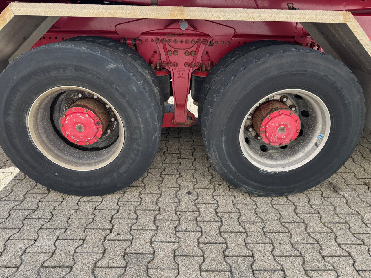 Mercedes-Benz Actros 2648 LK 6x4 Actros 2648 LK 6x4, Retarder, Bi-Xenon - 驾驶室底盘卡车:图5 Mercedes-Benz Actros 2648 LK 6x4 Actros 2648 LK 6x4, Retarder, Bi-Xenon - 驾驶室底盘卡车:图5