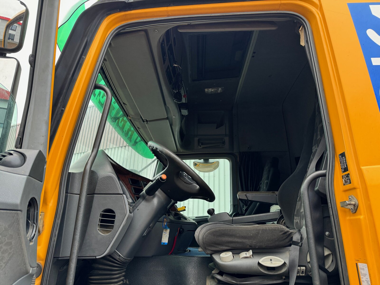 Mercedes-Benz Actros 2654 LS 6x4 Actros 2654 LS 6x4, Retarder, Hydraulik, 100T, V8-Motor - 牵引车:图3 Mercedes-Benz Actros 2654 LS 6x4 Actros 2654 LS 6x4, Retarder, Hydraulik, 100T, V8-Motor - 牵引车:图3