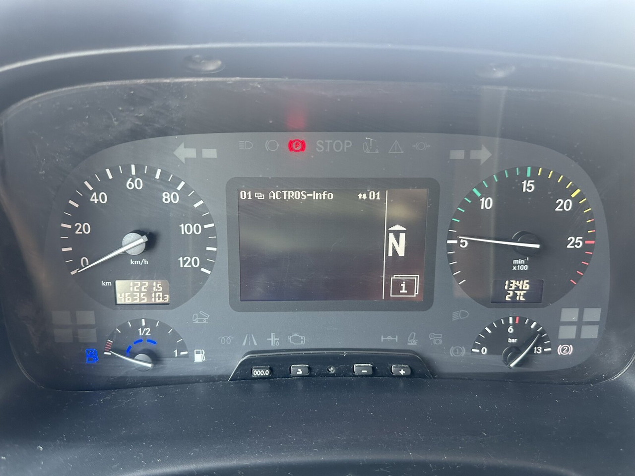 Mercedes-Benz Actros 3348 AK 6x6 Actros 3348 AK 6x6 - 驾驶室底盘卡车:图2 Mercedes-Benz Actros 3348 AK 6x6 Actros 3348 AK 6x6 - 驾驶室底盘卡车:图2