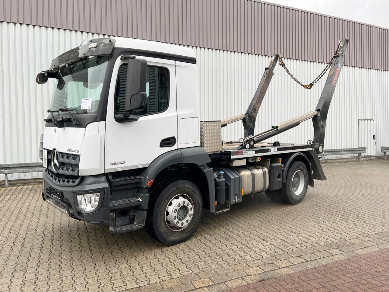 Mercedes-Benz Arocs 1830 K 4x2 Arocs 1830 K 4x2, Funk - 箕斗装载车:图1 Mercedes-Benz Arocs 1830 K 4x2 Arocs 1830 K 4x2, Funk - 箕斗装载车:图1