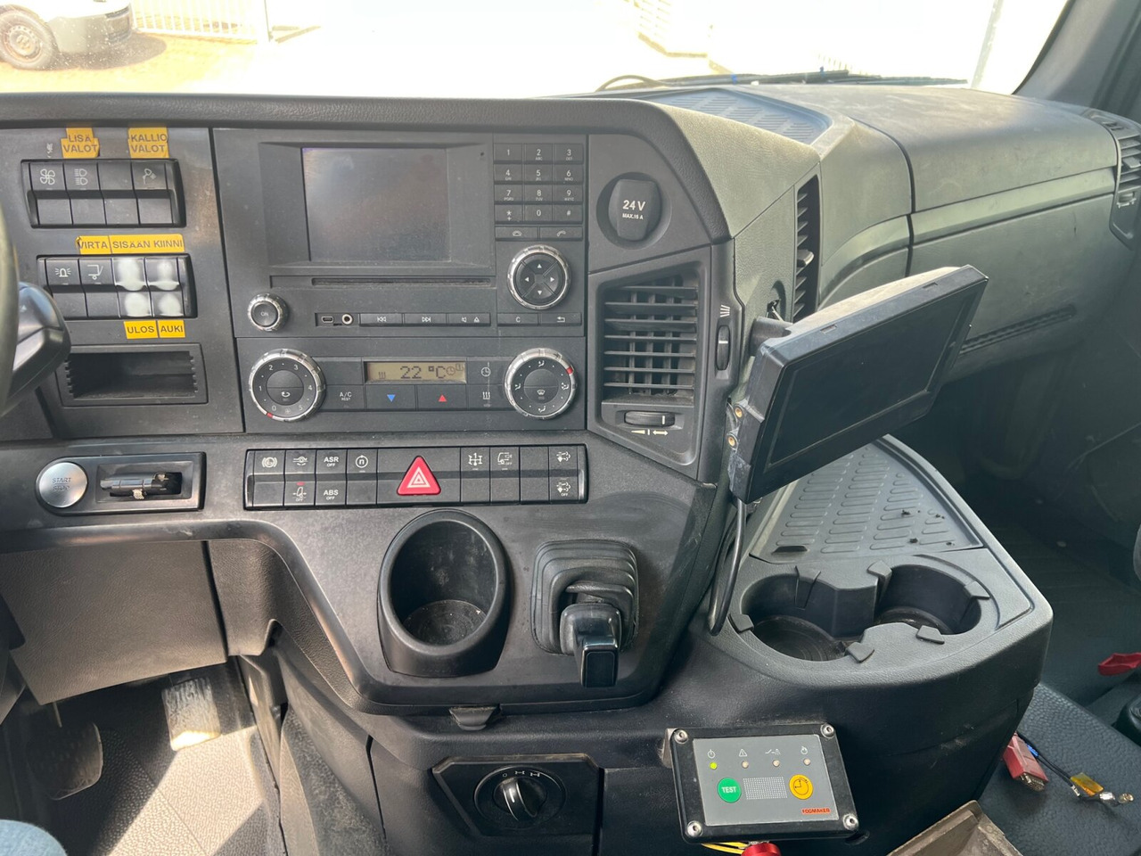 Mercedes-Benz Arocs 2642/45 K 6x4 Arocs 2642/45 K 6x4, Retarder, Motorabtrieb - 驾驶室底盘卡车:图4 Mercedes-Benz Arocs 2642/45 K 6x4 Arocs 2642/45 K 6x4, Retarder, Motorabtrieb - 驾驶室底盘卡车:图4