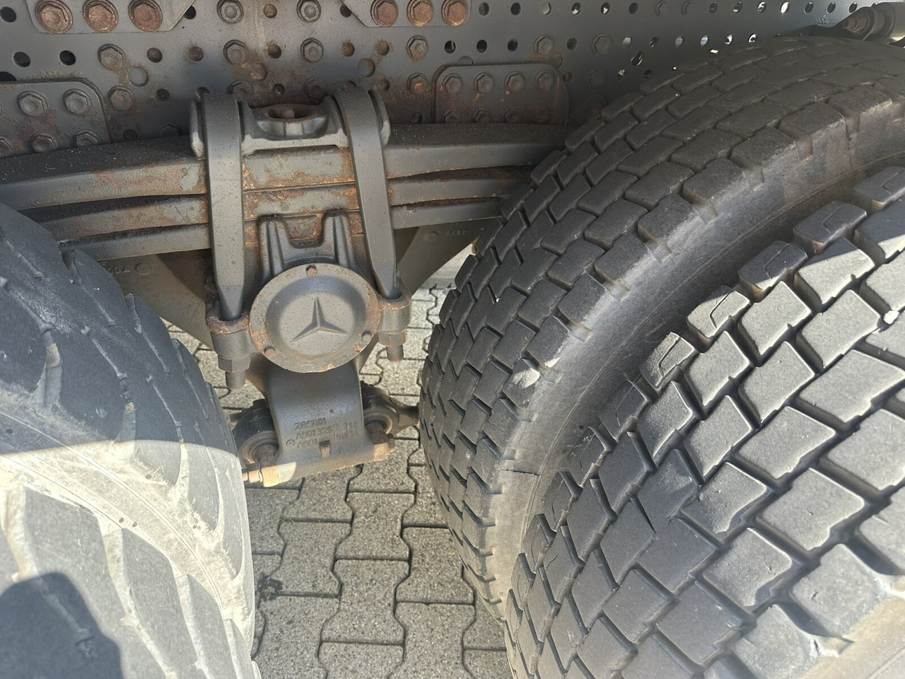 Mercedes-Benz Arocs 2645 K 6x4 Arocs 2645 K 6x4, Retarder - 翻斗车:图4 Mercedes-Benz Arocs 2645 K 6x4 Arocs 2645 K 6x4, Retarder - 翻斗车:图4