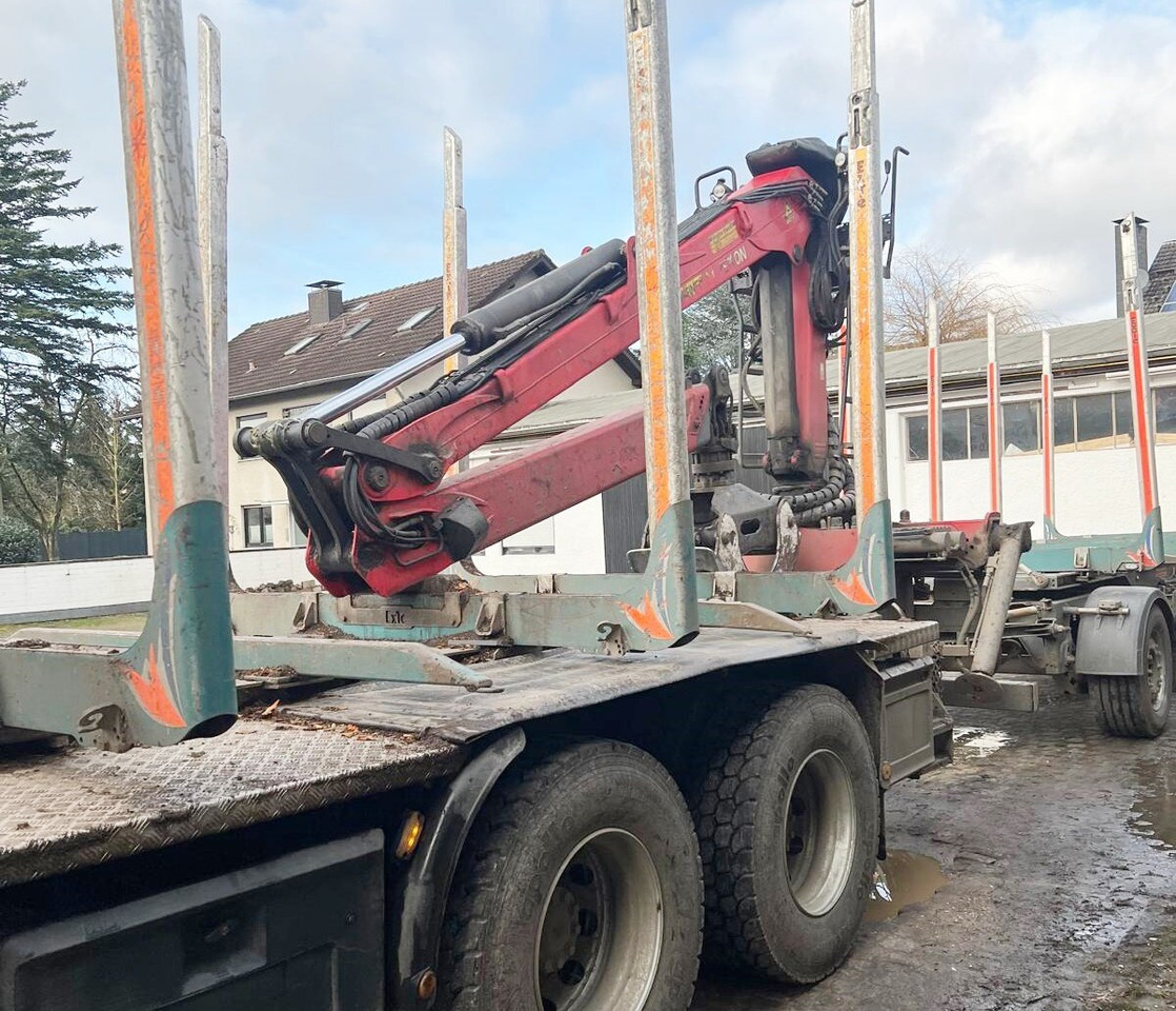 Mercedes-Benz Arocs 2651 L 6x4 Arocs 2651 L 6x4, Retarder, StreamSpace, Heckkran Epsilon M120L - 木材运输车, 起重车:图3 Mercedes-Benz Arocs 2651 L 6x4 Arocs 2651 L 6x4, Retarder, StreamSpace, Heckkran Epsilon M120L - 木材运输车, 起重车:图3