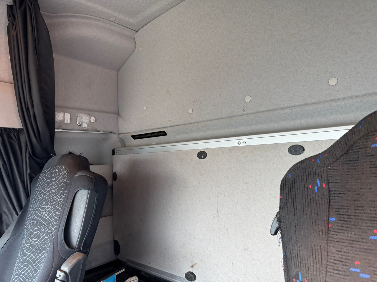 Mercedes-Benz Arocs 2651 L 6x4 Arocs 2651 L 6x4, Retarder, StreamSpace - 驾驶室底盘卡车:图3 Mercedes-Benz Arocs 2651 L 6x4 Arocs 2651 L 6x4, Retarder, StreamSpace - 驾驶室底盘卡车:图3