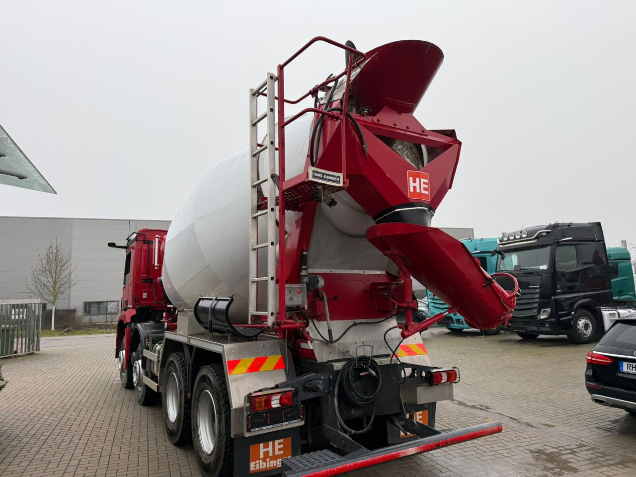 混凝土搅拌车 Mercedes-Benz Arocs 3243 B 8x4/4 Arocs 3243 B 8x4/4, MirrorCam, MultimediaCockpit, Navi, Betonmischer Intermix ca. 9m³：图10