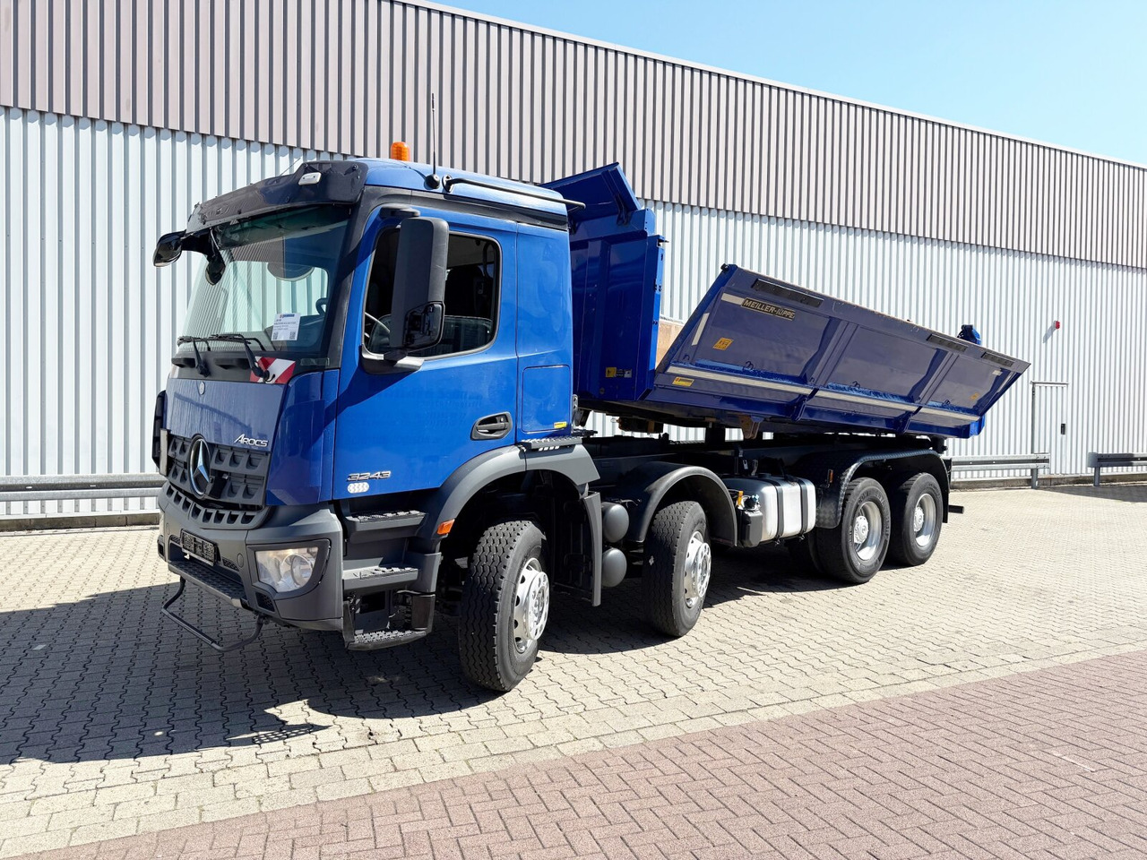 Mercedes-Benz Arocs 3243 K 8x4/4 Arocs 3243 K 8x4/4, Bordmatik - 翻斗车:图1 Mercedes-Benz Arocs 3243 K 8x4/4 Arocs 3243 K 8x4/4, Bordmatik - 翻斗车:图1