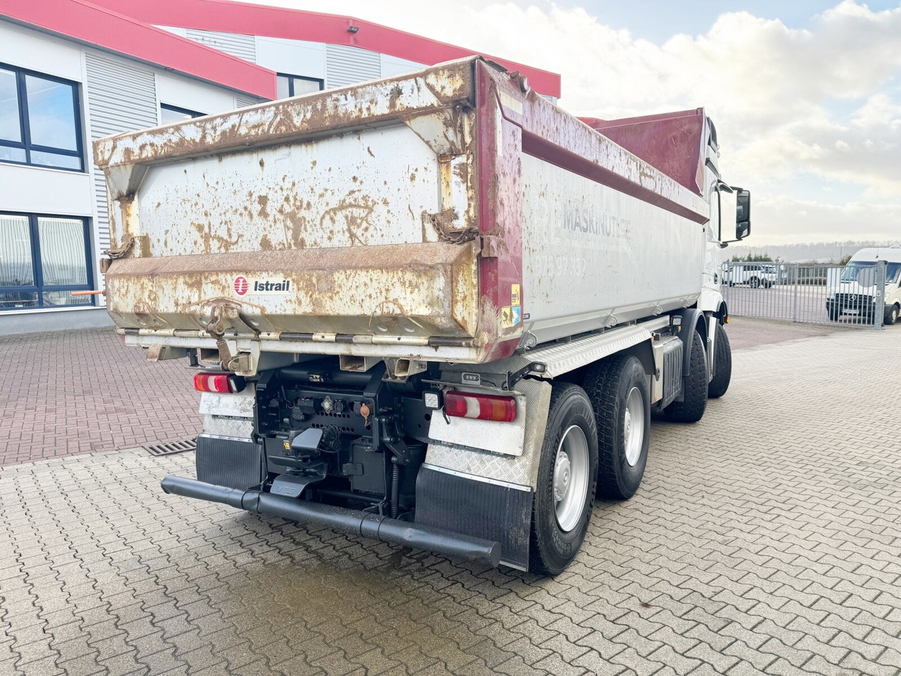 自卸车 Mercedes-Benz Arocs 3258 LK 8x4/4 Arocs 3258 LK 8x4/4, Retarder, Stahlmulde ca. 14m³, hydr. Heckklappenöffnung：图10