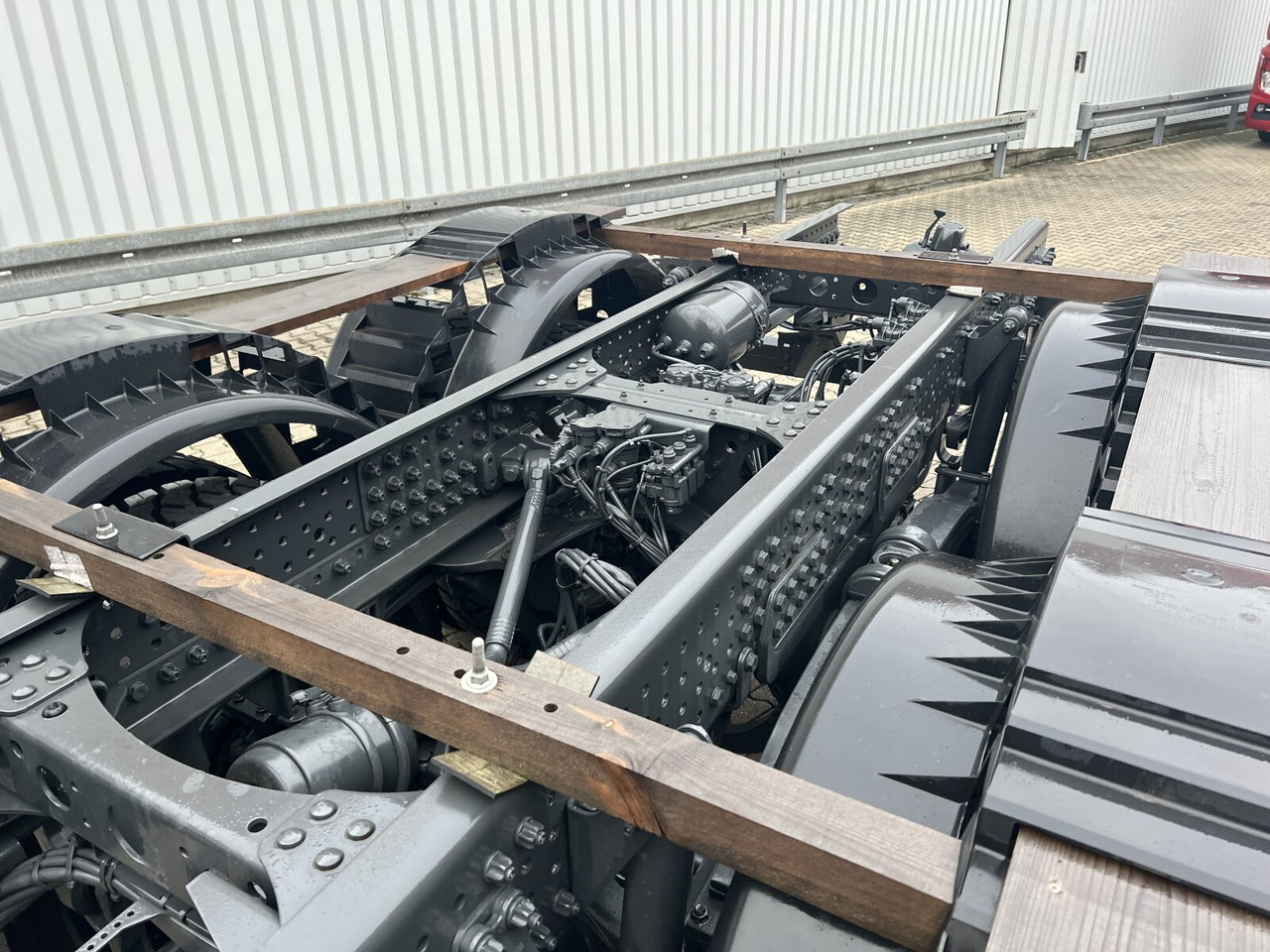 Mercedes-Benz Arocs 3340/46 A 6x6 Arocs 3340/46 A 6x6, Grounder - 驾驶室底盘卡车:图3 Mercedes-Benz Arocs 3340/46 A 6x6 Arocs 3340/46 A 6x6, Grounder - 驾驶室底盘卡车:图3