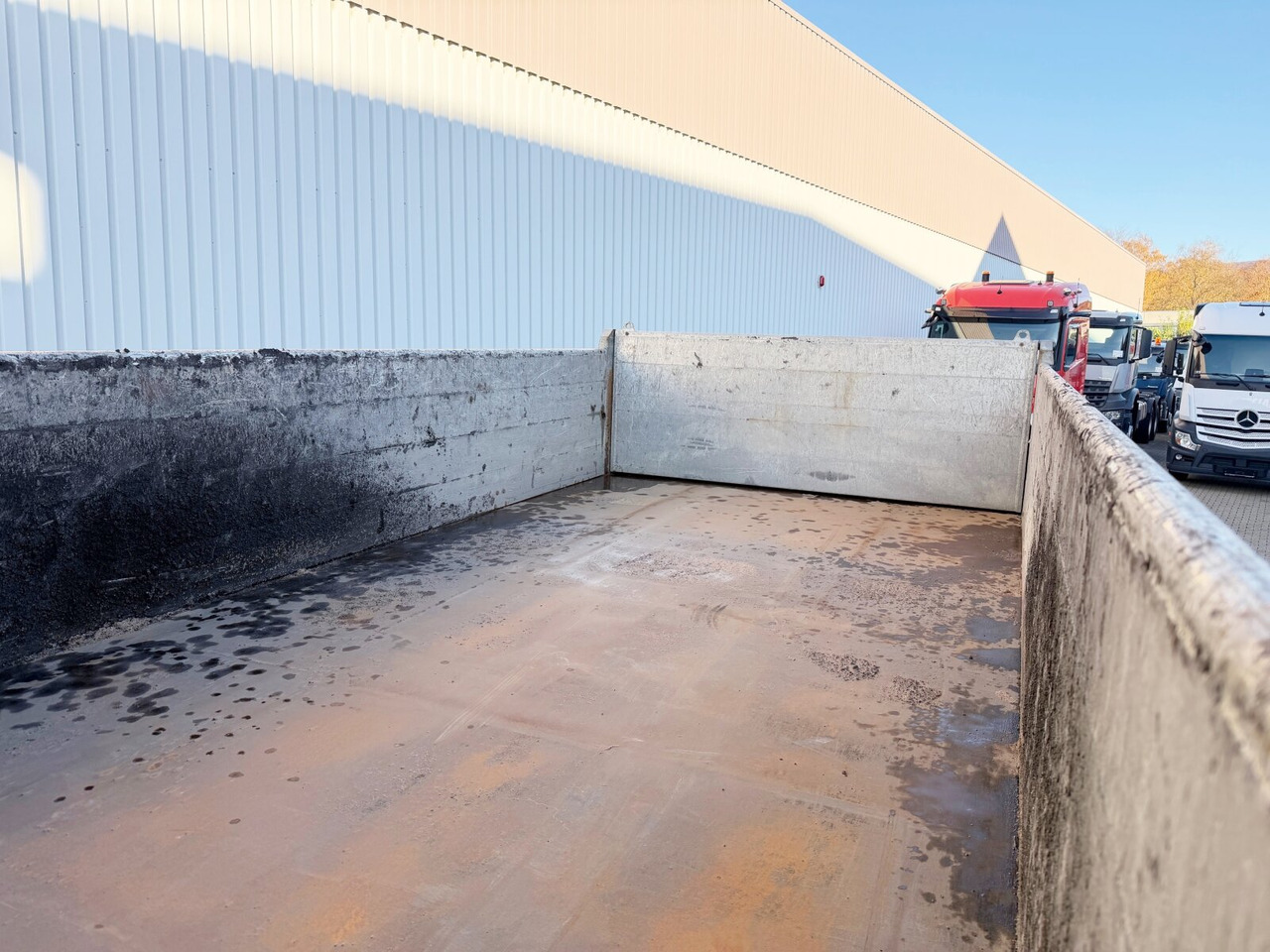 Mercedes-Benz Arocs 3351 AK 6x6 Arocs 3351 AK 6x6, Retarder, Grounder, Motorabtrieb, pneum. Heckklappenöffnung - 翻斗车:图3 Mercedes-Benz Arocs 3351 AK 6x6 Arocs 3351 AK 6x6, Retarder, Grounder, Motorabtrieb, pneum. Heckklappenöffnung - 翻斗车:图3