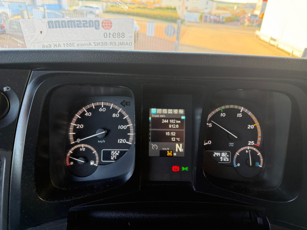 Mercedes-Benz Arocs 3351 AK 6x6 Arocs 3351 AK 6x6, Retarder, Grounder, Motorabtrieb, pneum. Heckklappenöffnung - 翻斗车:图5 Mercedes-Benz Arocs 3351 AK 6x6 Arocs 3351 AK 6x6, Retarder, Grounder, Motorabtrieb, pneum. Heckklappenöffnung - 翻斗车:图5