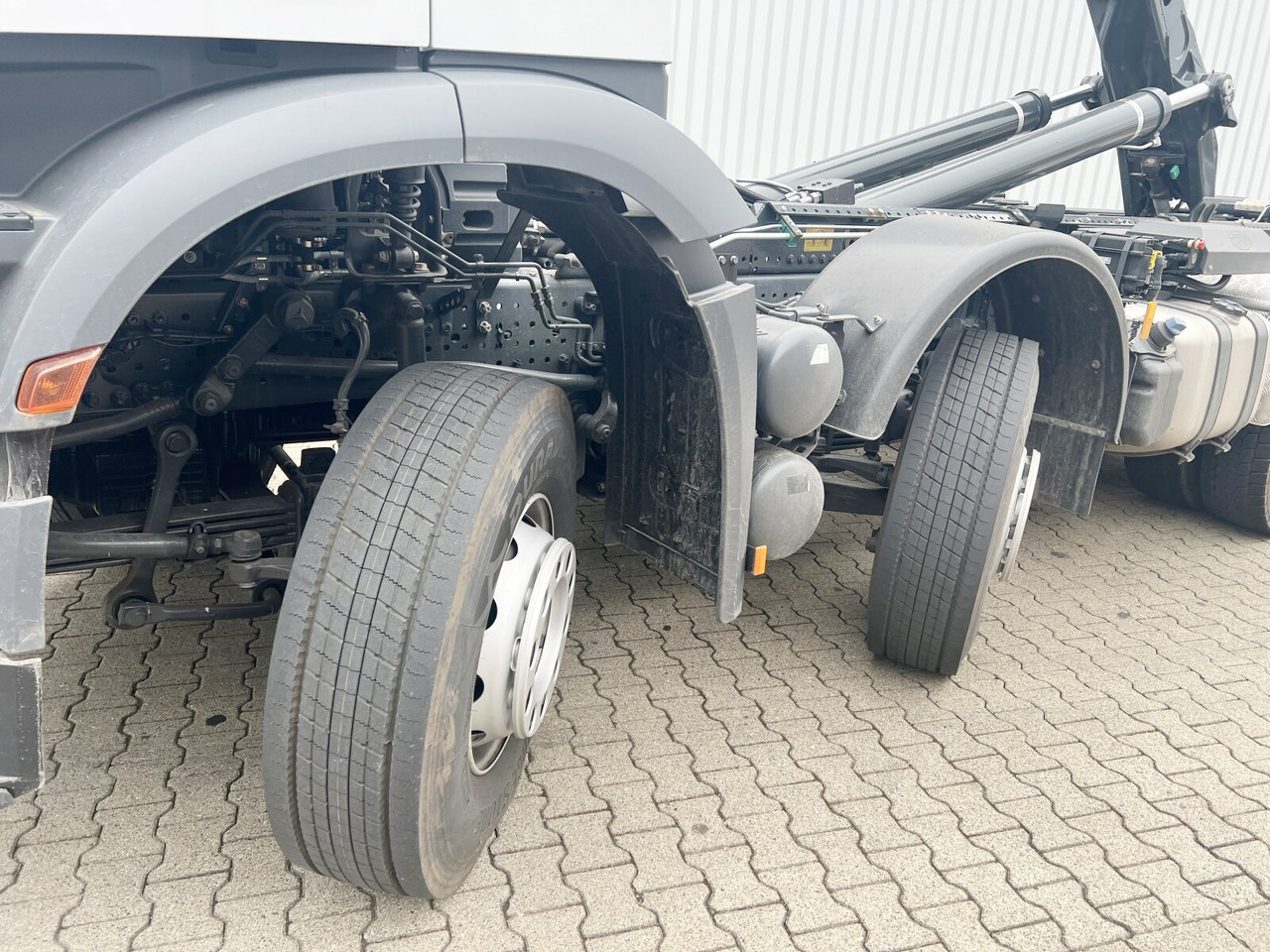 新的 吊钩升降车 Mercedes-Benz Arocs 4142/48 8x4/4 Arocs 4142/48  8x4/4, Grounder, Meiller RS26 62-K, Funk, Motorabtrieb：图15