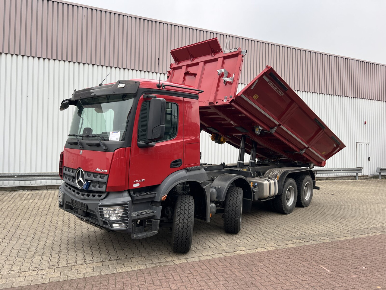 Mercedes-Benz Arocs 4146 K 8x4/4 Arocs 4146 K 8x4/4, Grounder, Multimedia Cockpit, Meiller Kipper, Bordmatik links - 翻斗车:图1 Mercedes-Benz Arocs 4146 K 8x4/4 Arocs 4146 K 8x4/4, Grounder, Multimedia Cockpit, Meiller Kipper, Bordmatik links - 翻斗车:图1