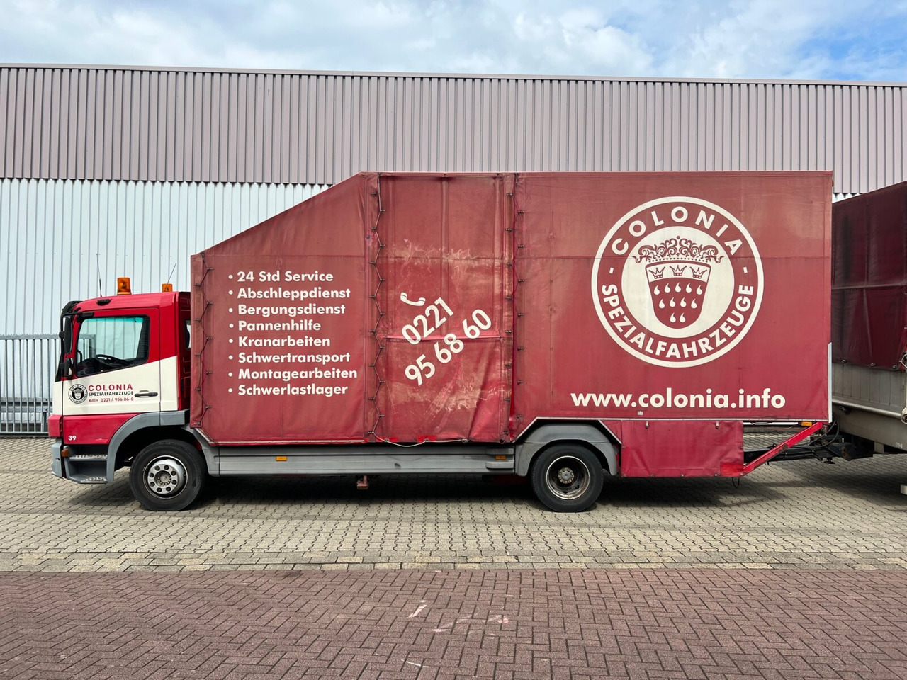 Mercedes-Benz Atego 1223 L 4x2 Atego 1223 L 4x2, Kompl. Zug, Lift- & Schiebeplateau, Funk - 自动转运卡车:图2 Mercedes-Benz Atego 1223 L 4x2 Atego 1223 L 4x2, Kompl. Zug, Lift- & Schiebeplateau, Funk - 自动转运卡车:图2