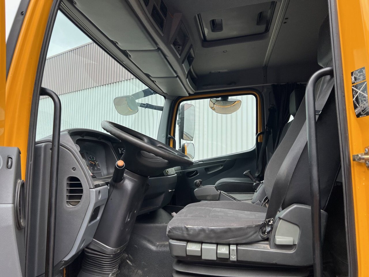 Mercedes-Benz Atego 1224 L 4x2 Atego 1224 L, Möbelkoffer, Dautel LBW, 42 cbm - 厢式卡车:图3 Mercedes-Benz Atego 1224 L 4x2 Atego 1224 L, Möbelkoffer, Dautel LBW, 42 cbm - 厢式卡车:图3