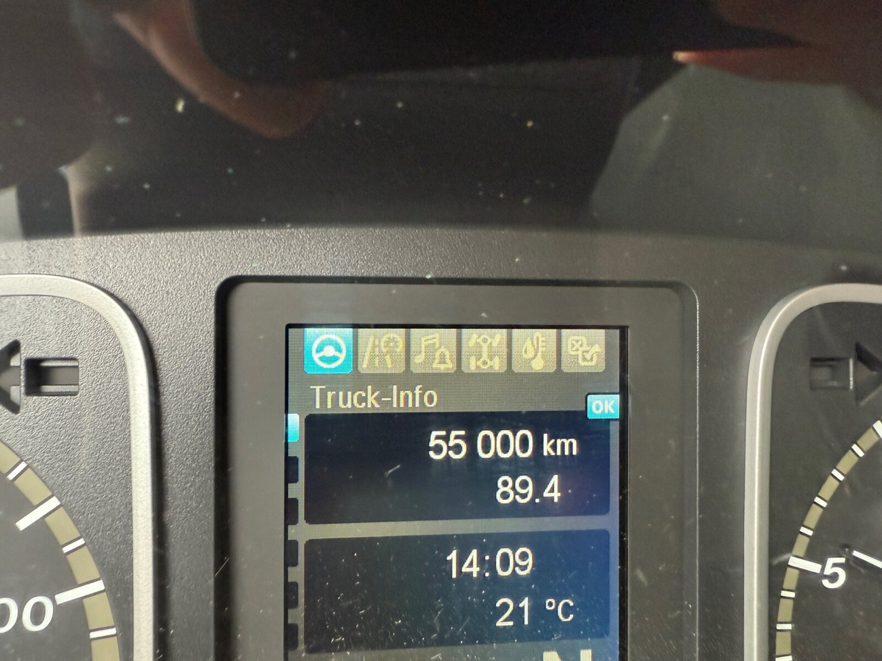 Mercedes-Benz Atego 1530 AK 4x4 Atego 1530 AK 4x4 - 翻斗车:图4 Mercedes-Benz Atego 1530 AK 4x4 Atego 1530 AK 4x4 - 翻斗车:图4