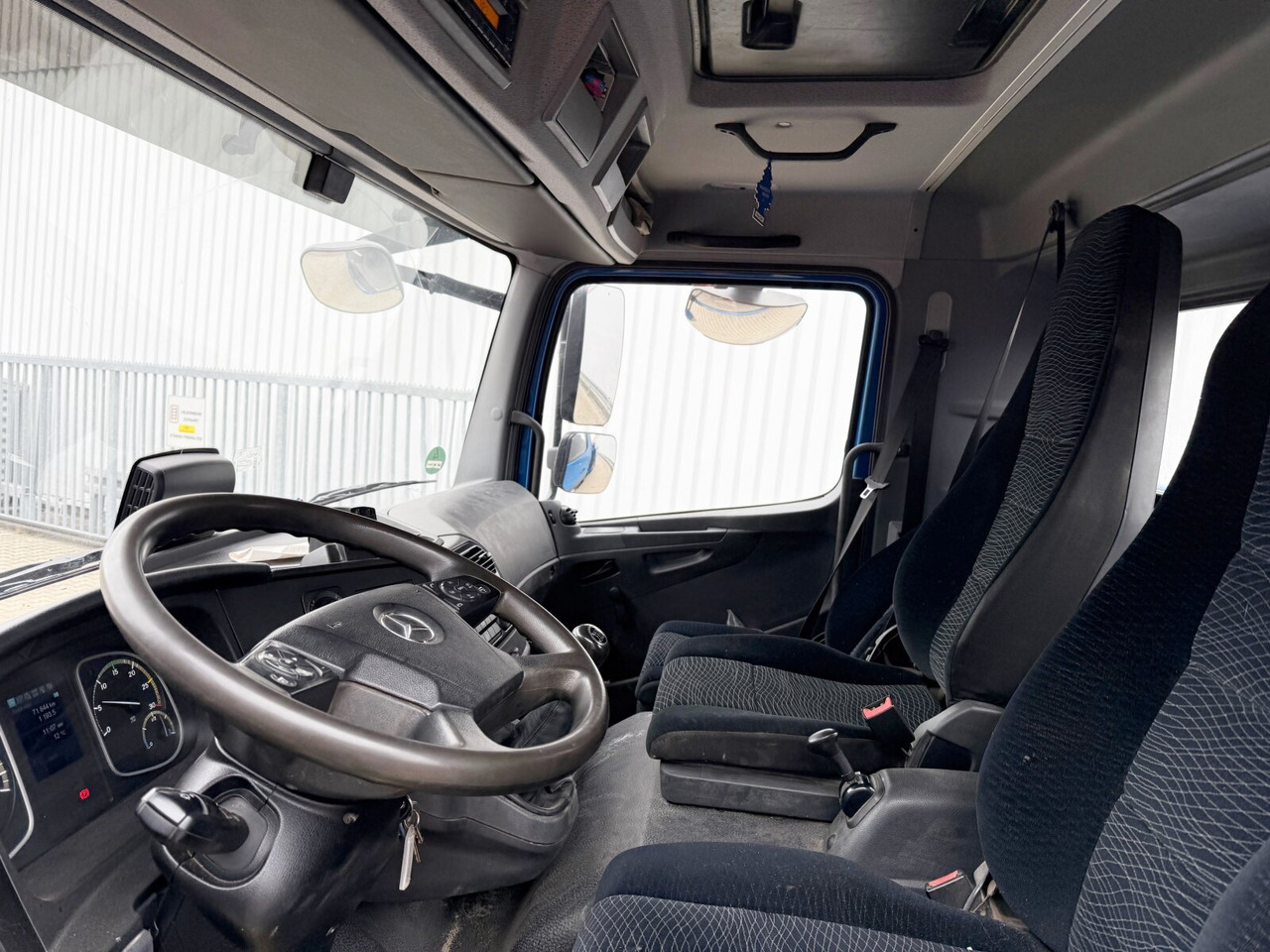 Mercedes-Benz Atego 1630 K 4x2 Atego 1630 K 4x2, Meiller 3-Seiten, 2 x AHK Öl - 翻斗车:图2 Mercedes-Benz Atego 1630 K 4x2 Atego 1630 K 4x2, Meiller 3-Seiten, 2 x AHK Öl - 翻斗车:图2
