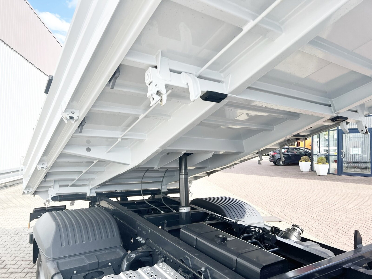 翻斗车 Mercedes-Benz Atego 818/23 K 4x2 Atego 818/23 K 4x2, 2x AHK, Meiller-Kipper, mehrfach Vorhanden!：图10