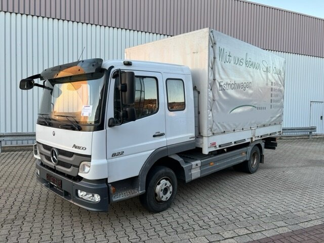 Mercedes-Benz Atego 822 4x2 Atego 822 4x2, Doka mit Kombisitzbank - 侧帘卡车:图1 Mercedes-Benz Atego 822 4x2 Atego 822 4x2, Doka mit Kombisitzbank - 侧帘卡车:图1