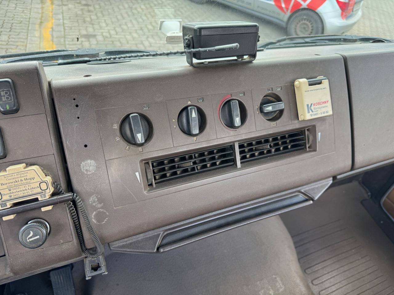 Mercedes-Benz LK 814 4x2 LK 814 4x2, 6-Zylinder, City-Abroller 租赁 Mercedes-Benz LK 814 4x2 LK 814 4x2, 6-Zylinder, City-Abroller：图9