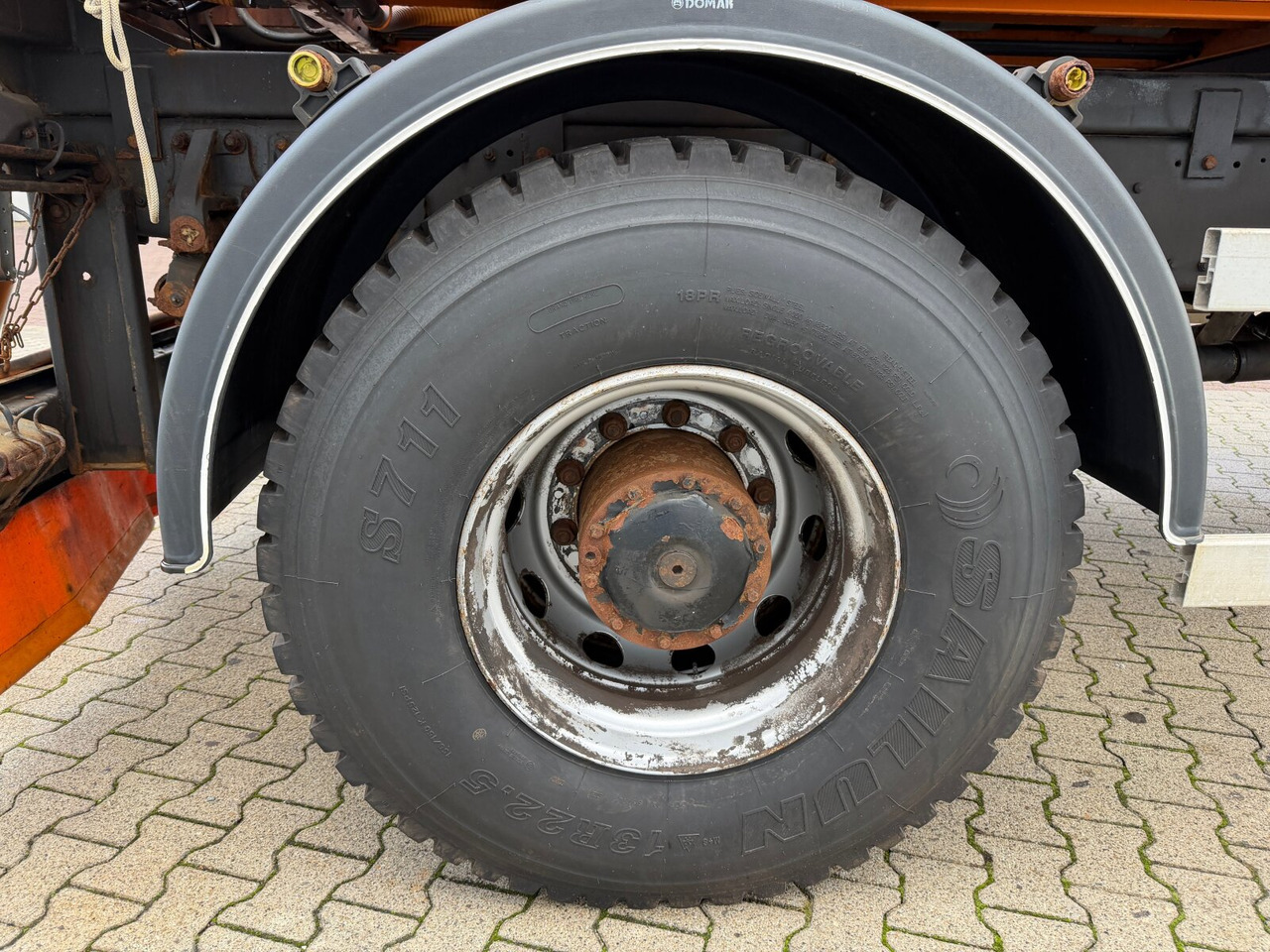 Mercedes-Benz NG 1928 A 4x4 NG 1928 A 4x4, V8-Motor, Winterdienstaustattung - 驾驶室底盘卡车:图5 Mercedes-Benz NG 1928 A 4x4 NG 1928 A 4x4, V8-Motor, Winterdienstaustattung - 驾驶室底盘卡车:图5