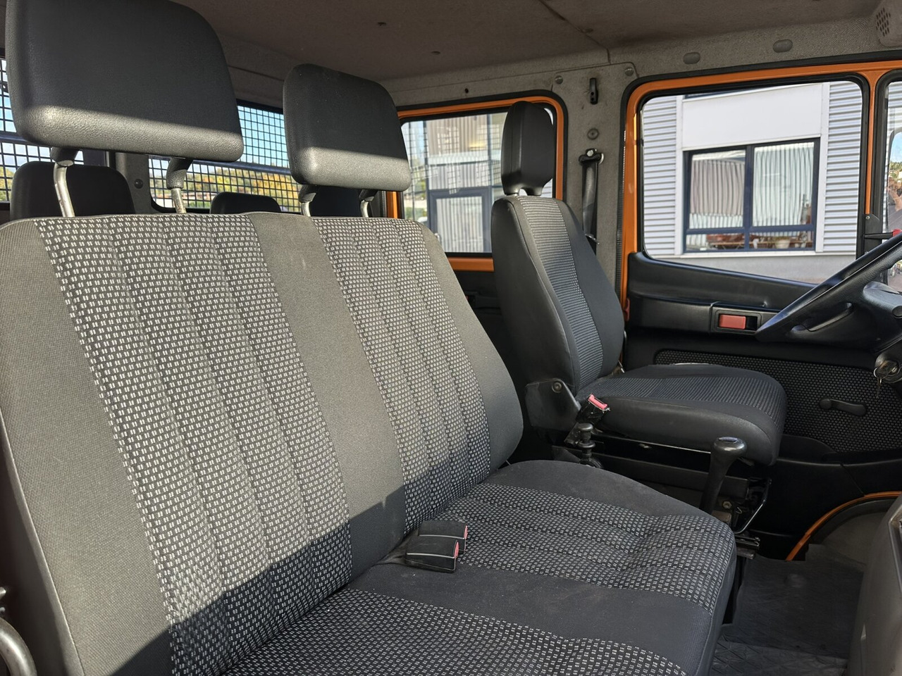 Mercedes-Benz Vario 813 D 4x2 Doka Vario 813 D 4x2 Doka, Meiller Kipper - 翻斗车:图3 Mercedes-Benz Vario 813 D 4x2 Doka Vario 813 D 4x2 Doka, Meiller Kipper - 翻斗车:图3