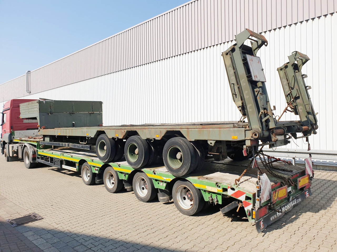 低装载半拖车 用于运输 重型机械 P 528/803-01 BLUMHARDT P 528/803-01, 3-Achs Satteltieflader, Ex-:图9 低装载半拖车 用于运输 重型机械 P 528/803-01 BLUMHARDT P 528/803-01, 3-Achs Satteltieflader, Ex-:图9