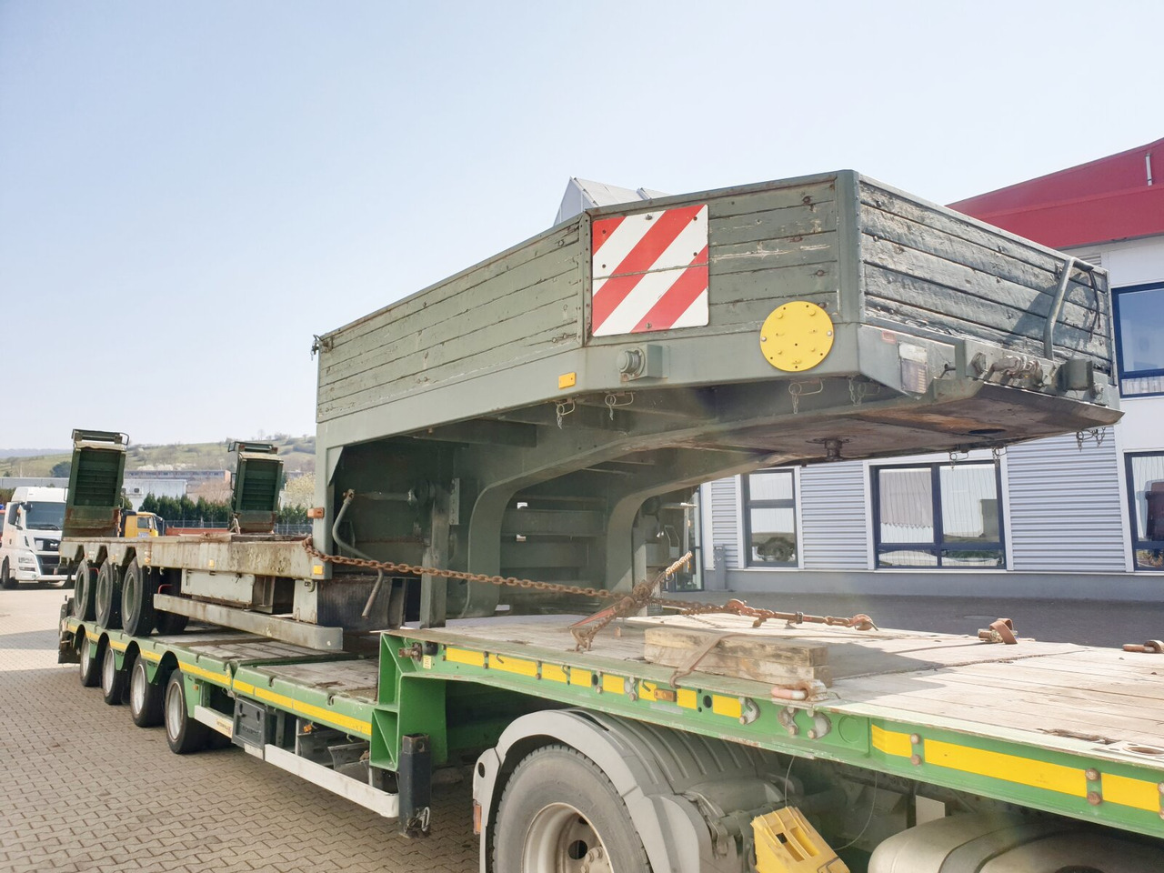 低装载半拖车 用于运输 重型机械 P 528/803-01 BLUMHARDT P 528/803-01, 3-Achs Satteltieflader, Ex-:图11 低装载半拖车 用于运输 重型机械 P 528/803-01 BLUMHARDT P 528/803-01, 3-Achs Satteltieflader, Ex-:图11