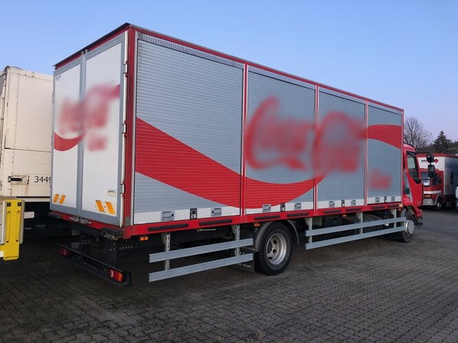 Renault Midlum 220 DXi 4x2 Chassi Länge 7,5 m - 驾驶室底盘卡车:图4 Renault Midlum 220 DXi 4x2 Chassi Länge 7,5 m - 驾驶室底盘卡车:图4