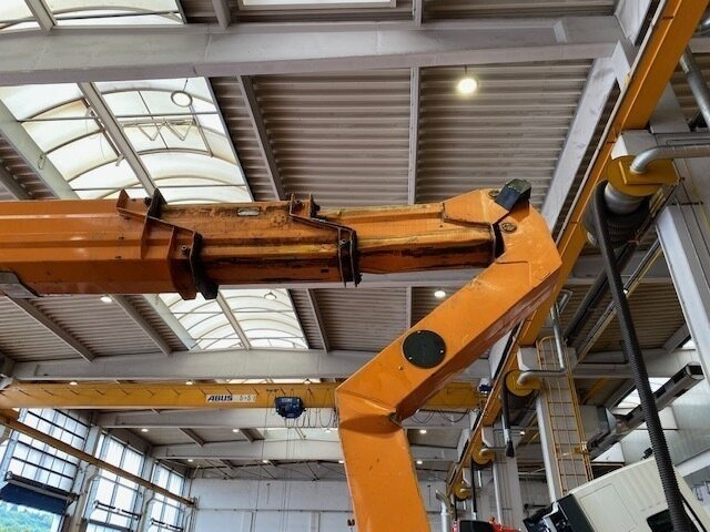 Ruthmann T220.1 S12 UNFALLSCHADEN! T220.1 S12 UNFALLSCHADEN! - 装载起重机:图2 Ruthmann T220.1 S12 UNFALLSCHADEN! T220.1 S12 UNFALLSCHADEN! - 装载起重机:图2