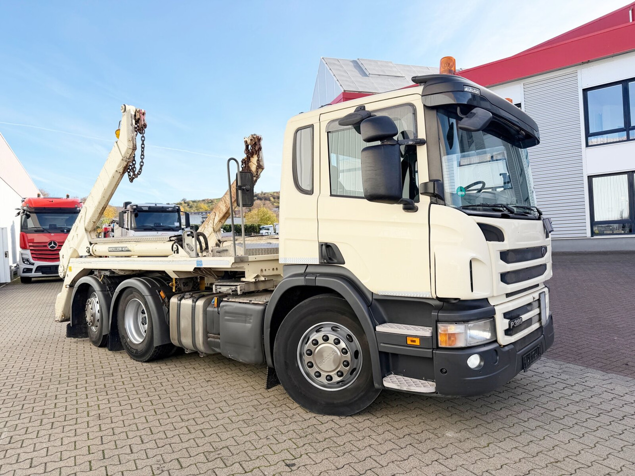 箕斗装载车 Scania P 320/400 6x2-4 P 320/400 6x2-4, Lenk-/Liftachse, Tele-Absetzanlage, Funk：图10