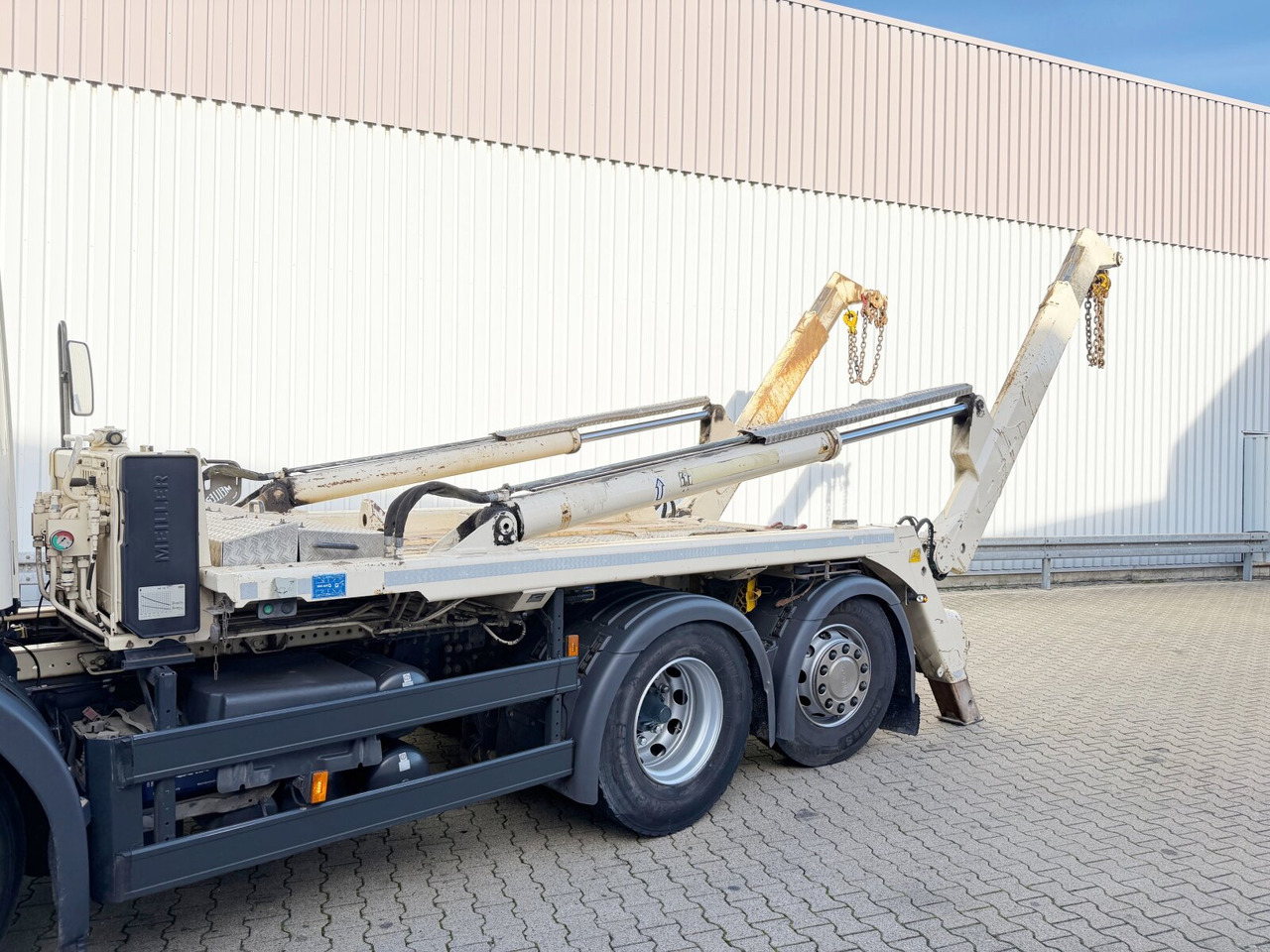 箕斗装载车 Scania P 320/400 6x2-4 P 320/400 6x2-4, Lenk-/Liftachse, Tele-Absetzanlage, Funk：图15